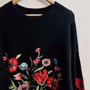 romeo + juliet couture embroidered wool blend sweater